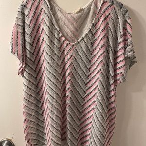 Chevron style top